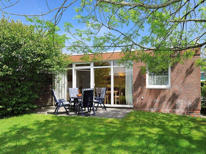 Bungalow für 5 Personen, mit Terrasse und Garten