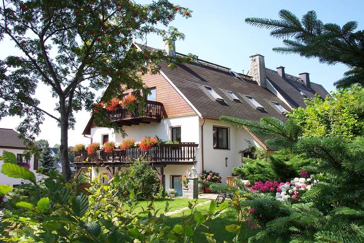 Ferienwohnung für 4 Personen, mit Garten in Marienberg