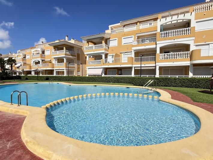 Apartamento de vacaciones para 4 personas, con terraza y piscina - 1