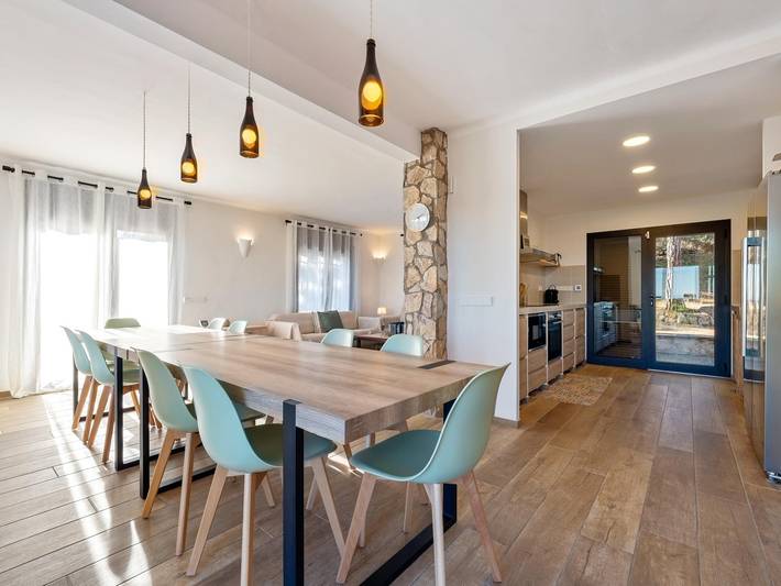 Location de vacances pour 12 personnes, avec piscine et jardin à Sant Feliu de Guíxols - 3