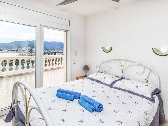 Ferienhaus für 4 Personen, mit Ausblick und Terrasse in Llanca - 4