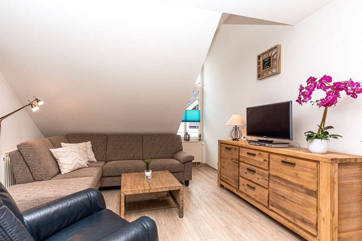 Ferienwohnung für 4 Personen, mit Balkon in Boltenhagen - 2