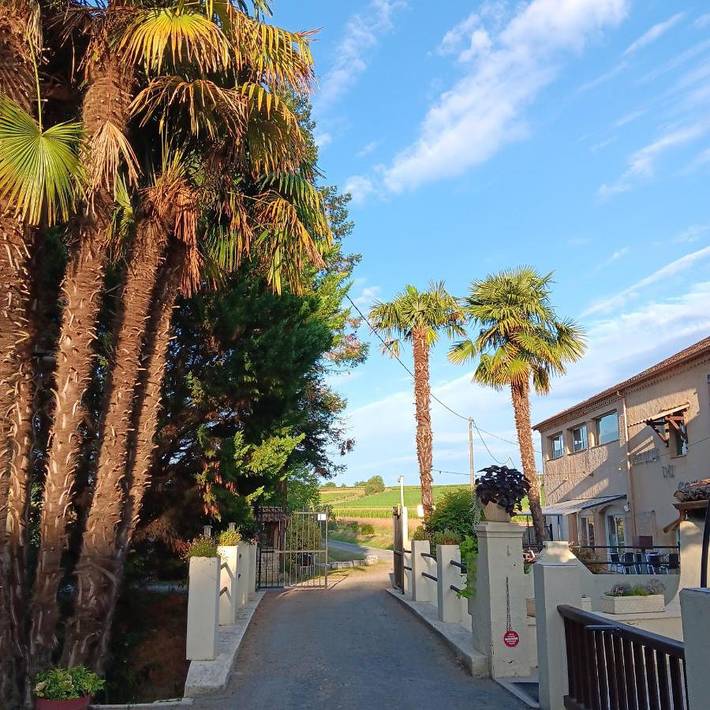 Maison de vacances pour 2 personnes, avec piscine et vue ainsi que terrasse et jardin - 1