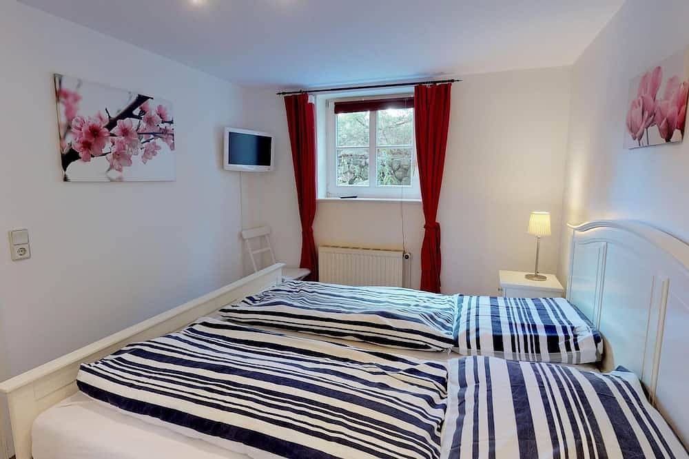 Ganze Wohnung, Ferienwohnung \"Sturmfrei 1\" in Wenningstedt, Sylt