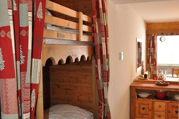 Apartamento entero, Apartamento Amplio con Wifi y Mascotas Permitidas in La Chapelle-d'Abondance, Les Portes du Soleil