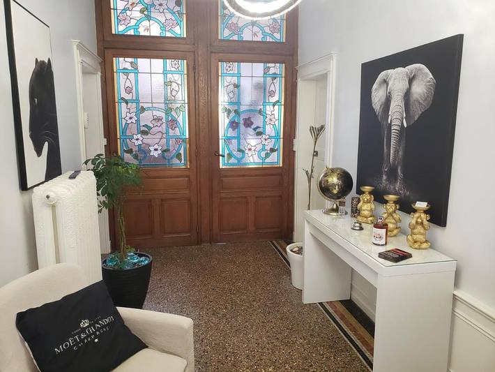 Gîte pour 6 personnes, avec piscine et jardin ainsi que vue et sauna à Écommoy - 2
