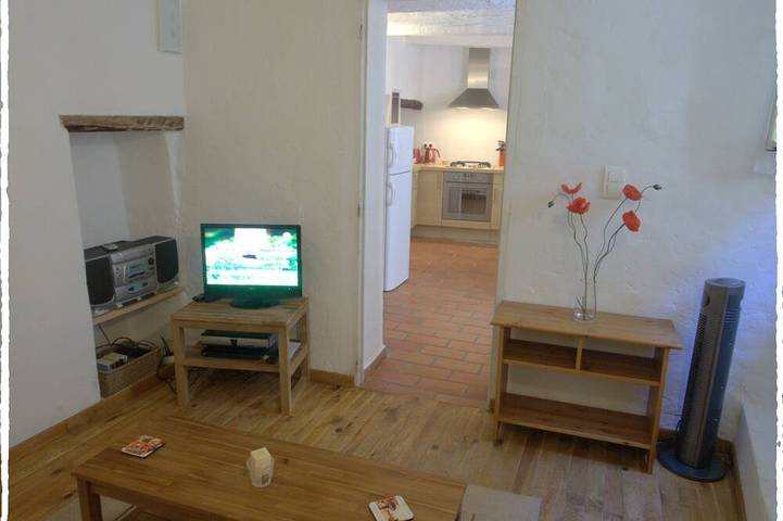 Gîte pour 4 personnes, avec jardin à Sablet - 2