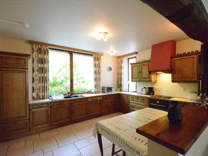 Location de vacances pour 12 personnes, avec jardin et terrasse, adapté aux familles à Daverdisse - 3