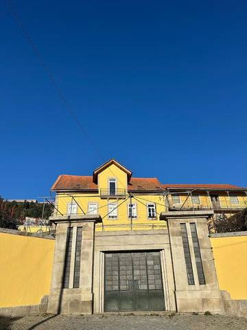 Location de vacances pour 13 personnes, avec jardin et vue dans Fornos de Algodres