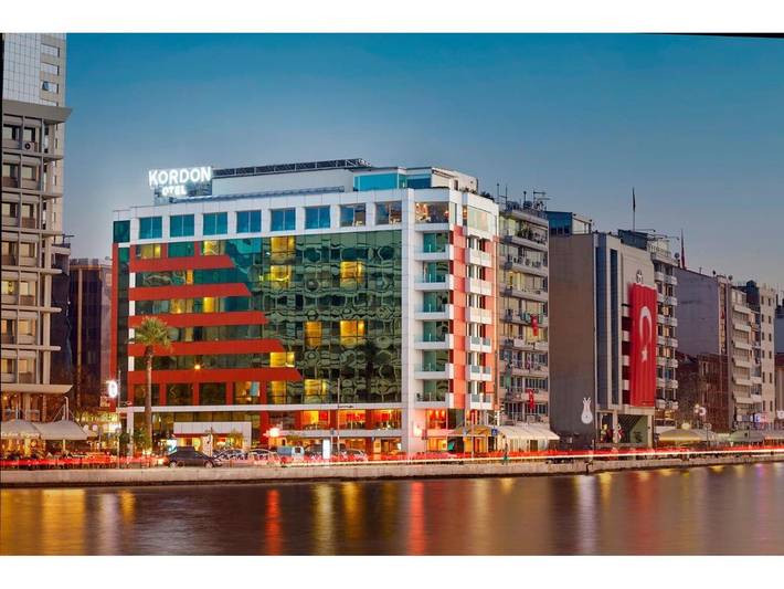 Hôtel pour 3 personnes, avec vue - 1