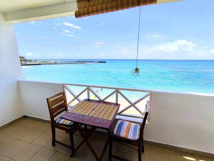 Gîte pour 4 personnes, avec vue et balcon dans Plage des Roches Noires - 4