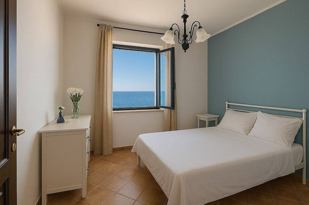 Villa Lucia Sea View Holiday Home in Marina di Palma, Palma di Montechiaro