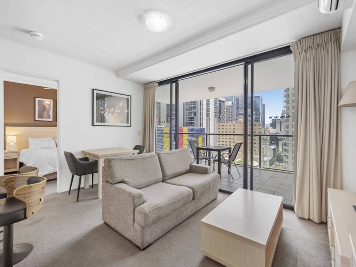 Holiday apartment for 2 people, with pool and balcony/terrace, child-friendly in Queensland