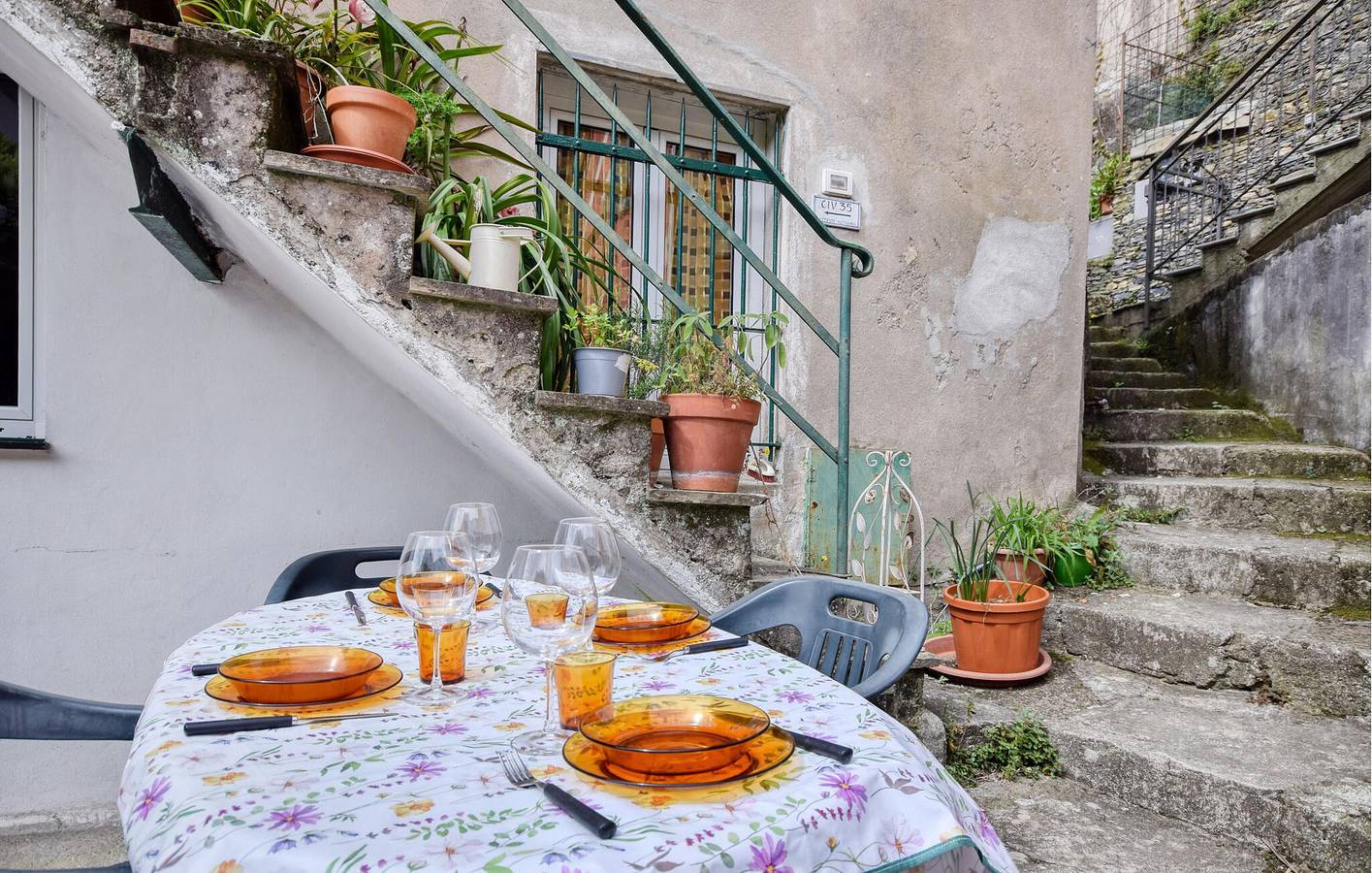 Gemütliche Wohnung mit Parkplatz, TV und WiFi in der Nähe von Spiaggia di Sori in Lago (Sori), Sori