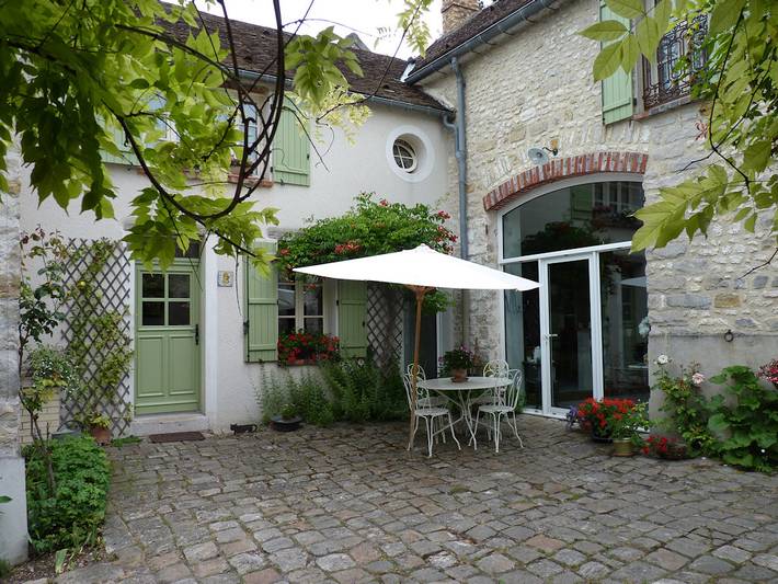 Chambre d’hôte pour 2 personnes, avec piscine - 1