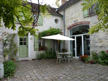 Chambre d’hôte pour 2 personnes, avec piscine dans 