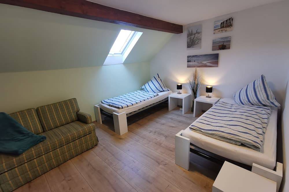 Geheel appartement, Ferienwohnung Direkt am Strand mit Edersee Blick / Edertal/ Rehbach in Hemfurth-Edersee, Edertal