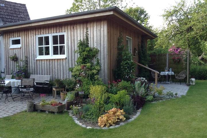 Ferienhaus für 2 Personen, mit Terrasse und Garten