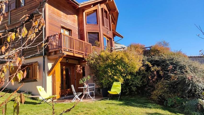 Chalet pour 4 personnes, avec vue et jardin
