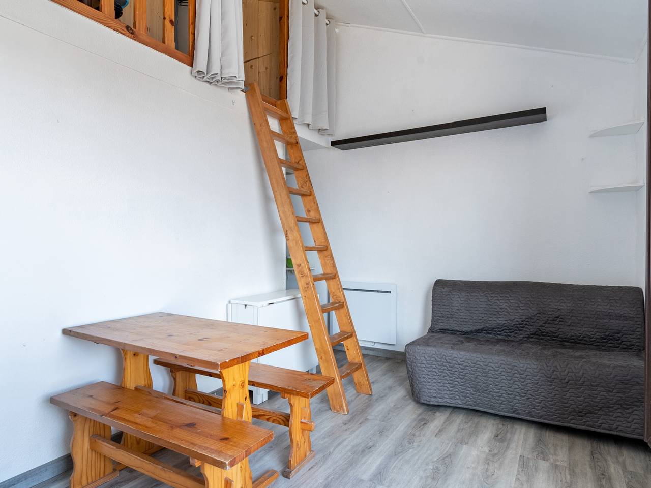 Ganzes Studio, Gemütliches Studio mit Mezzanin und Terrasse für 2 Personen im Herzen von Biscarrosse in Biscarrosse Plage, Biscarrosse