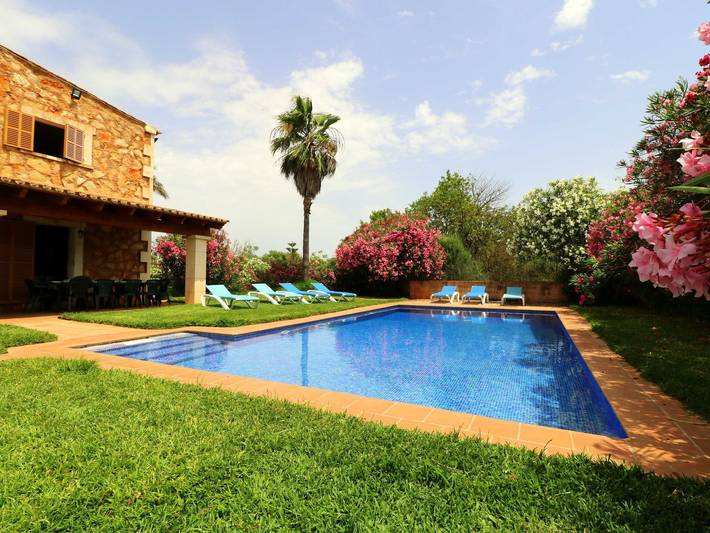 Finca mit Pool für 7 Personen, mit Pool und Garten sowie Terrasse, kinderfreundlich in Felanitx - 2