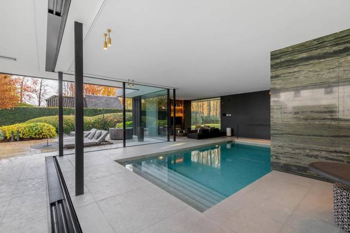 Chambre d’hôte pour 2 personnes, avec jardin et vue ainsi que piscine et sauna, animaux acceptés à Heist-op-den-Berg