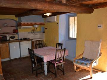 Agriturismo per 3 Persone in Grospierres, Auvergne-Rhône-Alpes, Foto 2