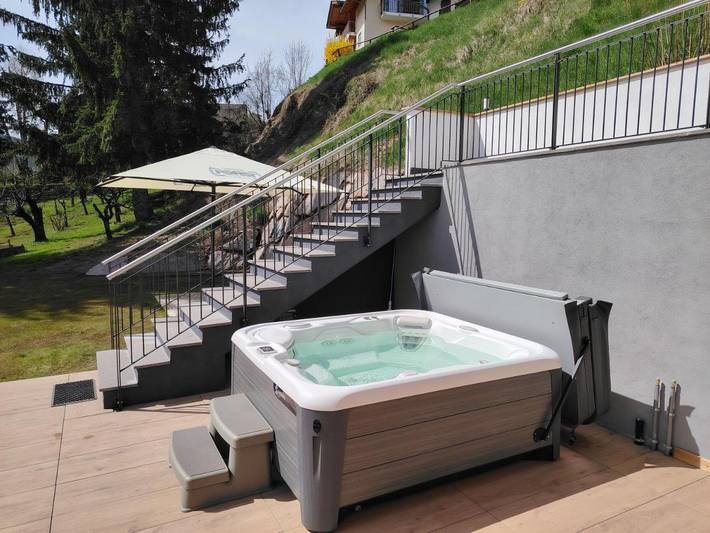 Appartamento vacanze per 6 persone, con idromassaggio e giardino - 1