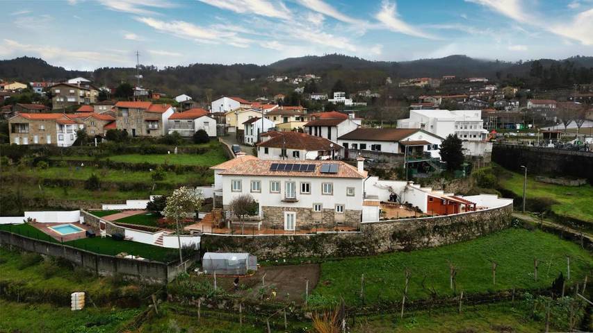 Casa rural para 4 personas, con Jardín y Piscina en Vale de Cambra