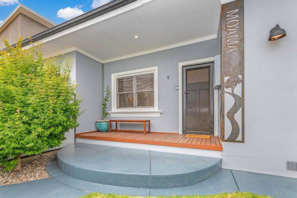 5 Simms - Echuca Holiday Homes in Moama, New South Wales