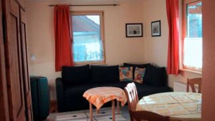 Ferienhaus für 2 Personen, mit Terrasse und Garten am Plauer See - 2
