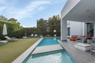 Holiday home in Santa Eulària des Riu, East Ibiza für 8 