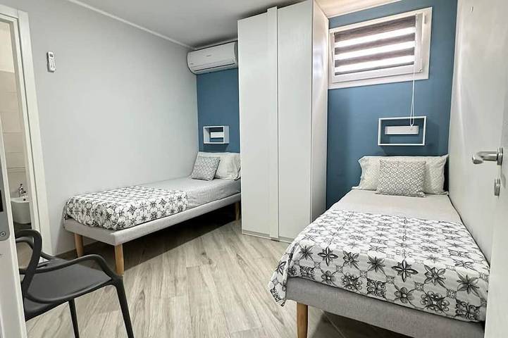 Villa with pool 800mt from the sea Trappeto 8 places in Trappeto, Palermo Provinz