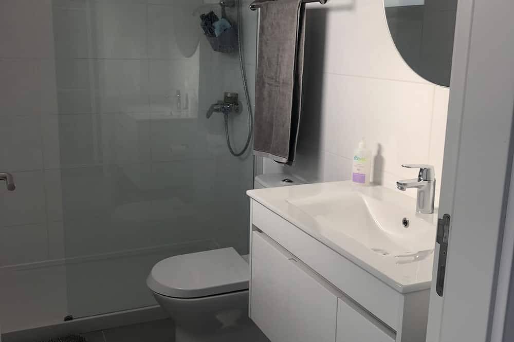 New holiday home for max. 8 people with heated private pool in Portugal! in Caldas da Rainha, Leiria District