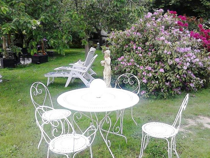 Chambre d’hôte pour 3 personnes, avec piscine ainsi que terrasse et jardin dans Allier - 3