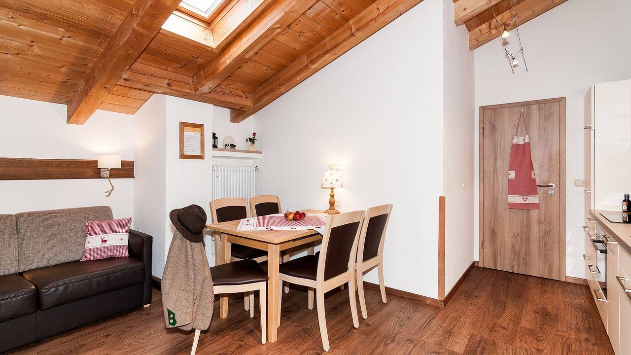 Entire holiday apartment, Ferienwohnung für 4 Personen (56 m²) in Bad Wiessee in Bad Wiessee, Alpine Region of Tegernsee and Schliersee
