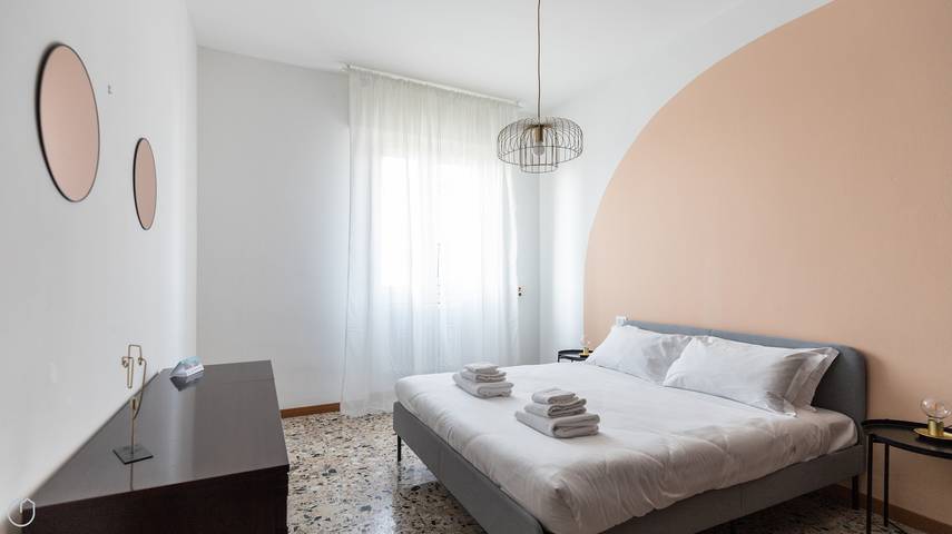 Appartamento per 5 persone, con Balcone a Monza