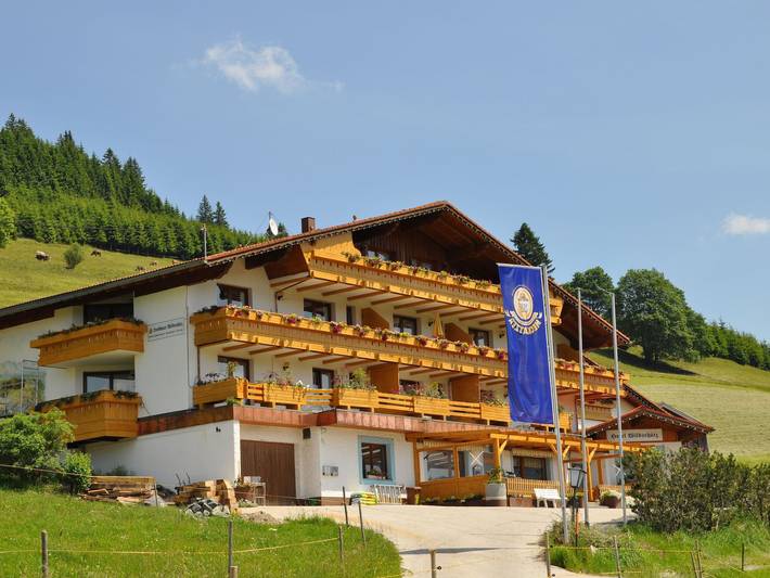 Ferienwohnung für 5 Personen, mit Balkon und Garten, mit Haustier in Jungholz