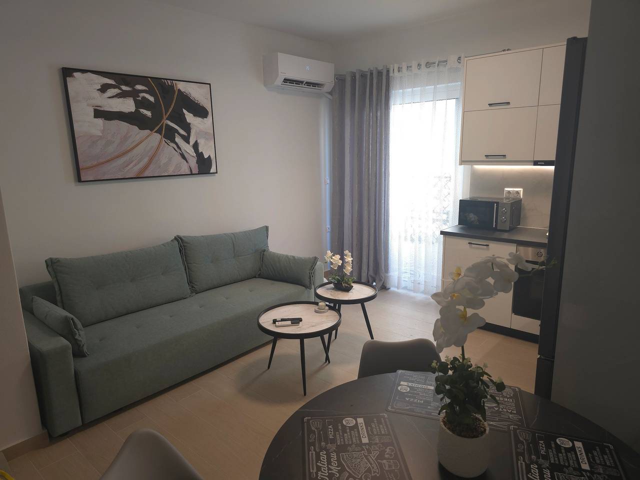 Ganze Wohnung, Apartment 'Preveza Lux and Comfort Suites' mit Balkon, Wlan und Klimaanlage in Preveza, Preveza Regionalbezirk