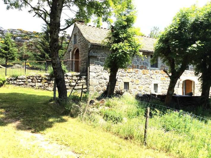Gîte pour 6 personnes, avec terrasse et piscine, animaux acceptés dans Pic de Finiels - 2