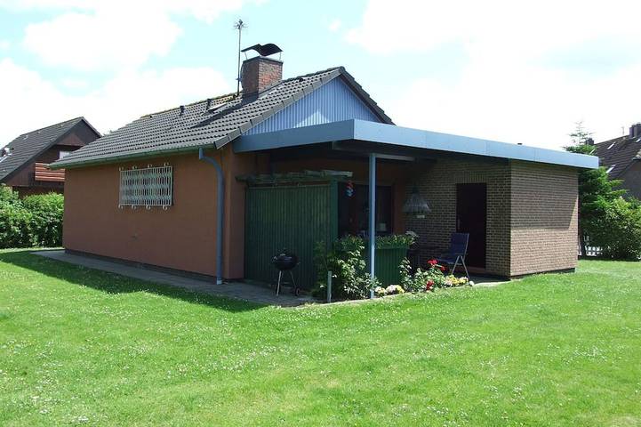 Ferienhaus für 3 Personen, mit Sauna und Garten sowie Terrasse - 1