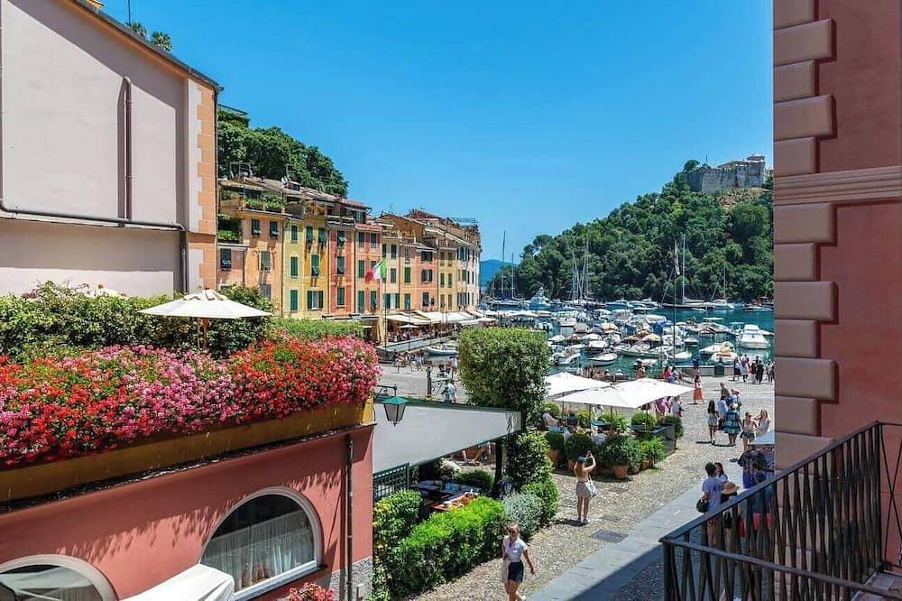 Entire apartment, Celeste by Portofinovip [2Br-Ac-Seaview] in Portofino, Portofino Regional Nature Park
