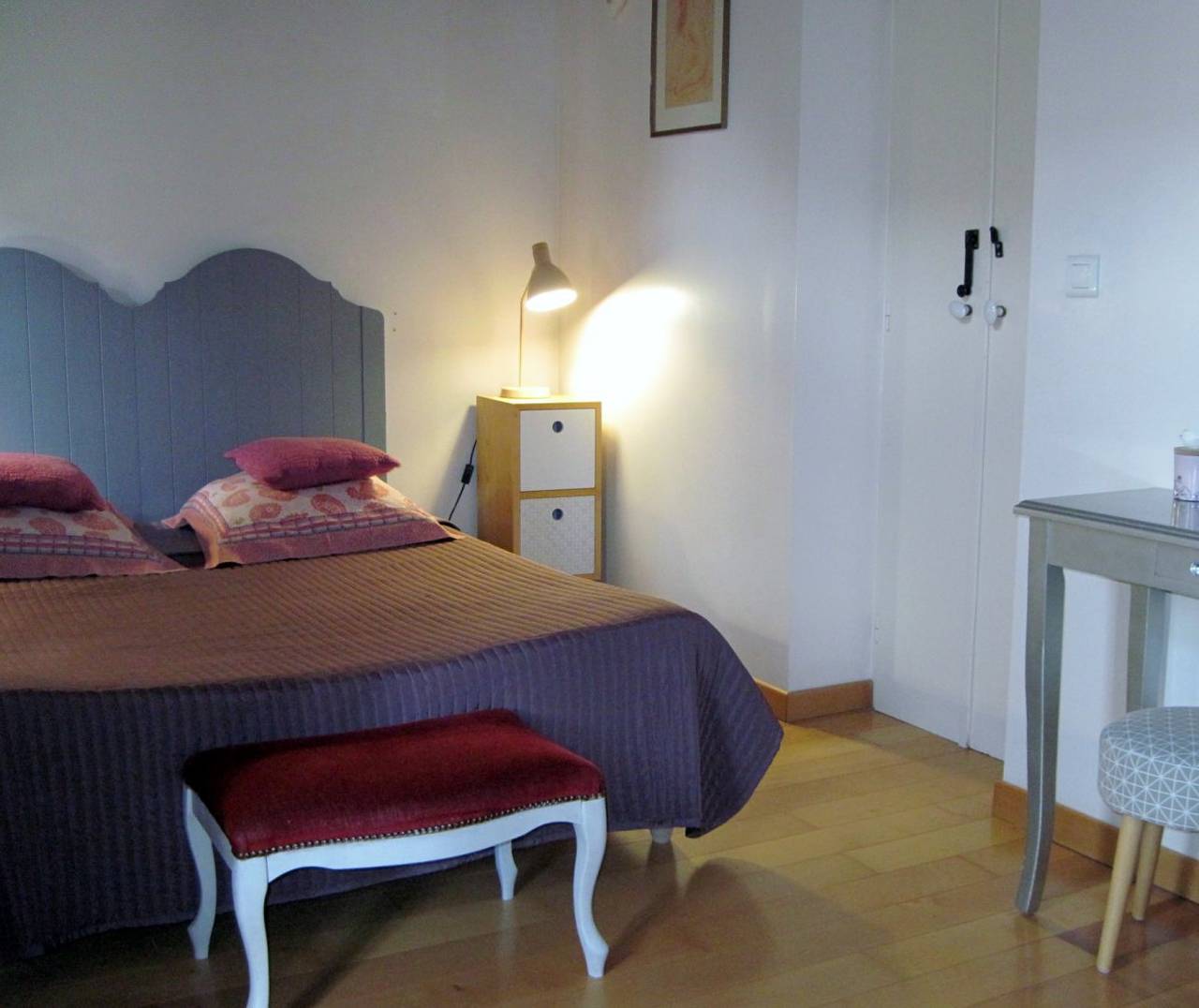 Chambres d'hôtes La Coline de Dijon - Chambre Portes Secrètes in Asnières-lès-Dijon, Région de Dijon