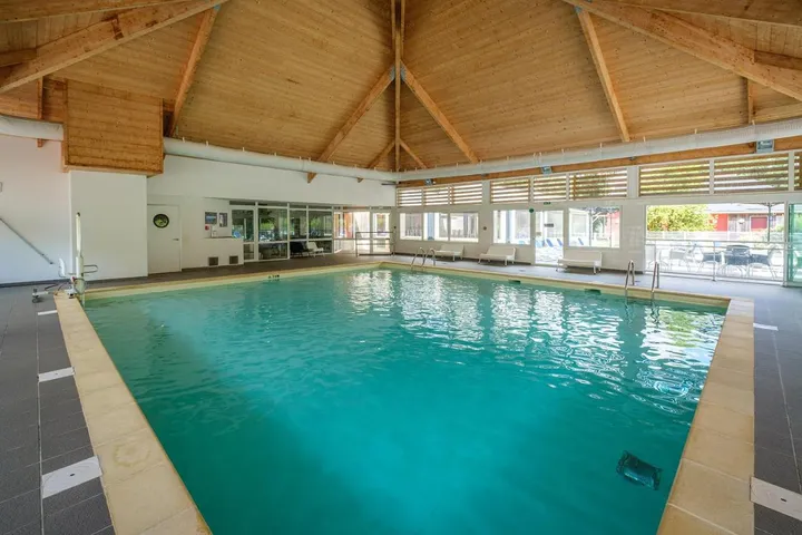 Parque de vacaciones para 3 personas, con piscina y terraza, Se admiten mascotas - 1