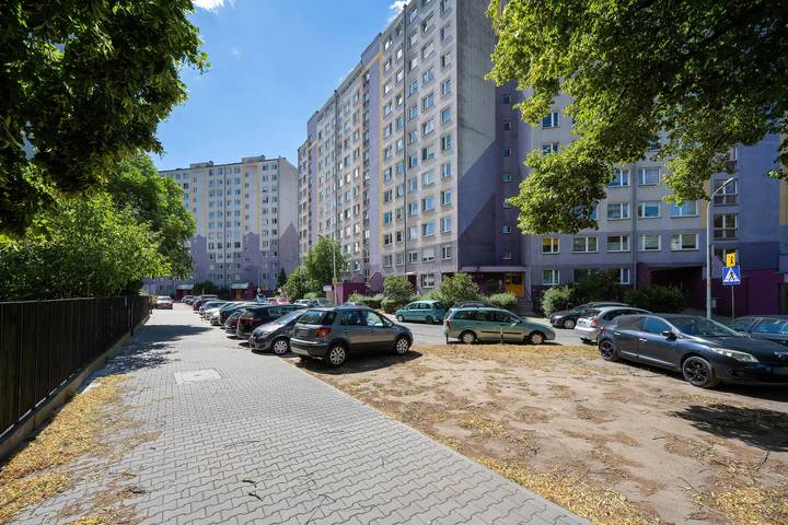 Apartamento entero, Spacious Apartment for Friends | Balcony & Workspace in Breslavia, Lower Silesia