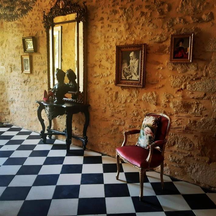 Chambre d’hôte pour 2 personnes, avec vue ainsi que piscine et jardin à Pech-Luna