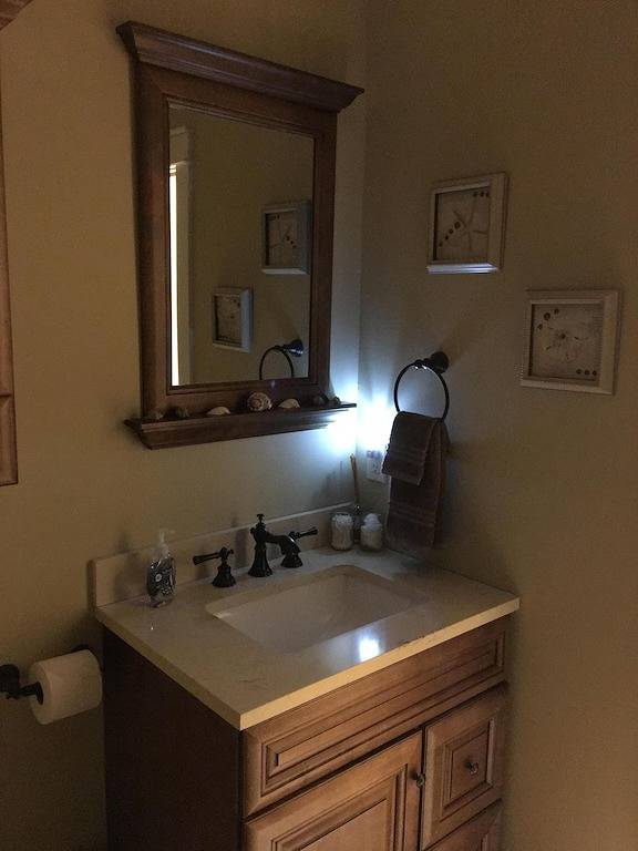 Hamptons Waterfront - Großartige Lage! in Hampton Bays, Hamptons