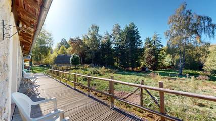 Chambre d’hôte pour 3 personnes, avec jardin et vue à Sainte-Fortunade