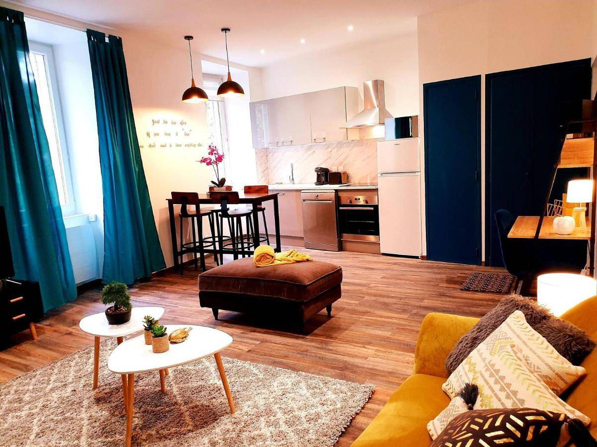 Appartement entier, 1 Liberte - 3a in Saint-Affrique, Parc naturel régional des Grands Causses
