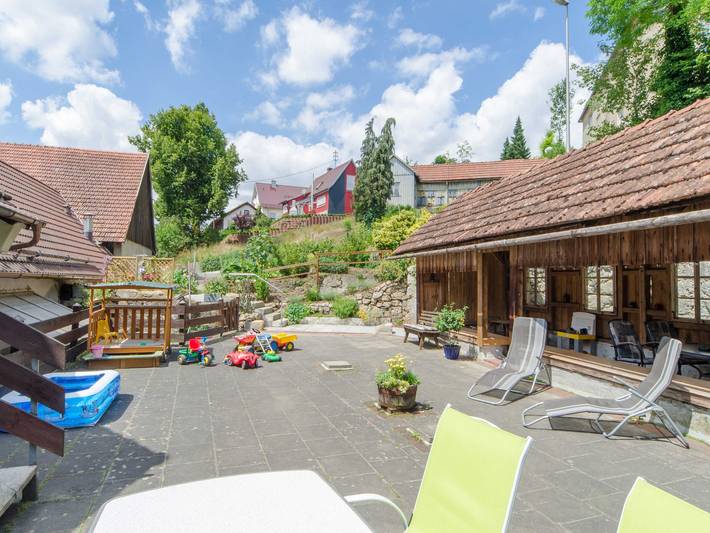 Ferienwohnung für 8 Personen, mit Terrasse und Garten in der Fränkische Schweiz - 2